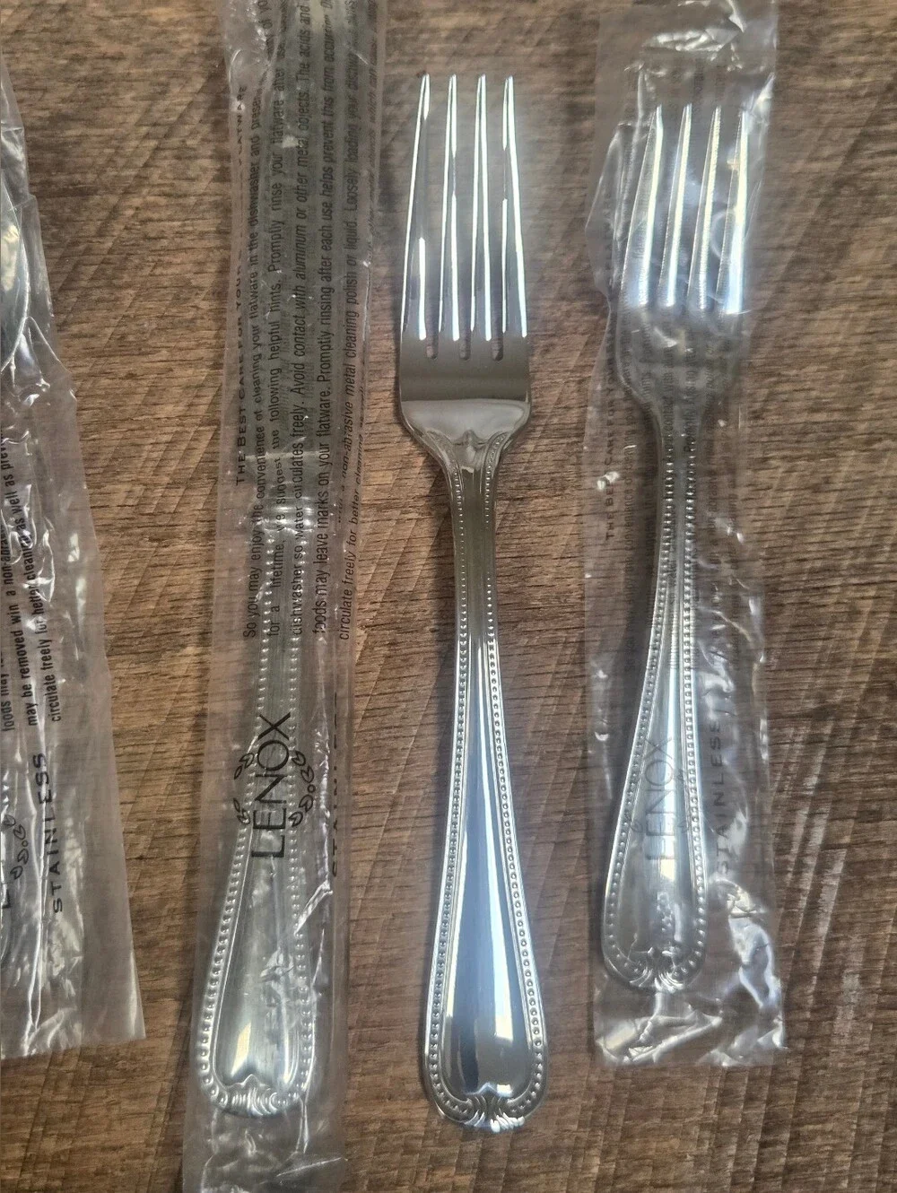 *NEW* LENOX Vintage Jewel Stainless Steel Flatware ~ Full Service for 8 ~ 40 Pcs